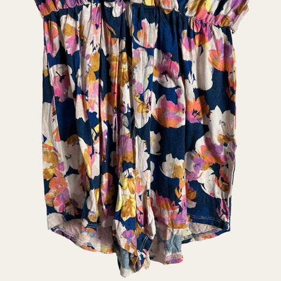 Yumi Kim Navy Blue Floral Print V-Neck Dolman Short Sleeve Romper Size XS - Picture 5 of 8